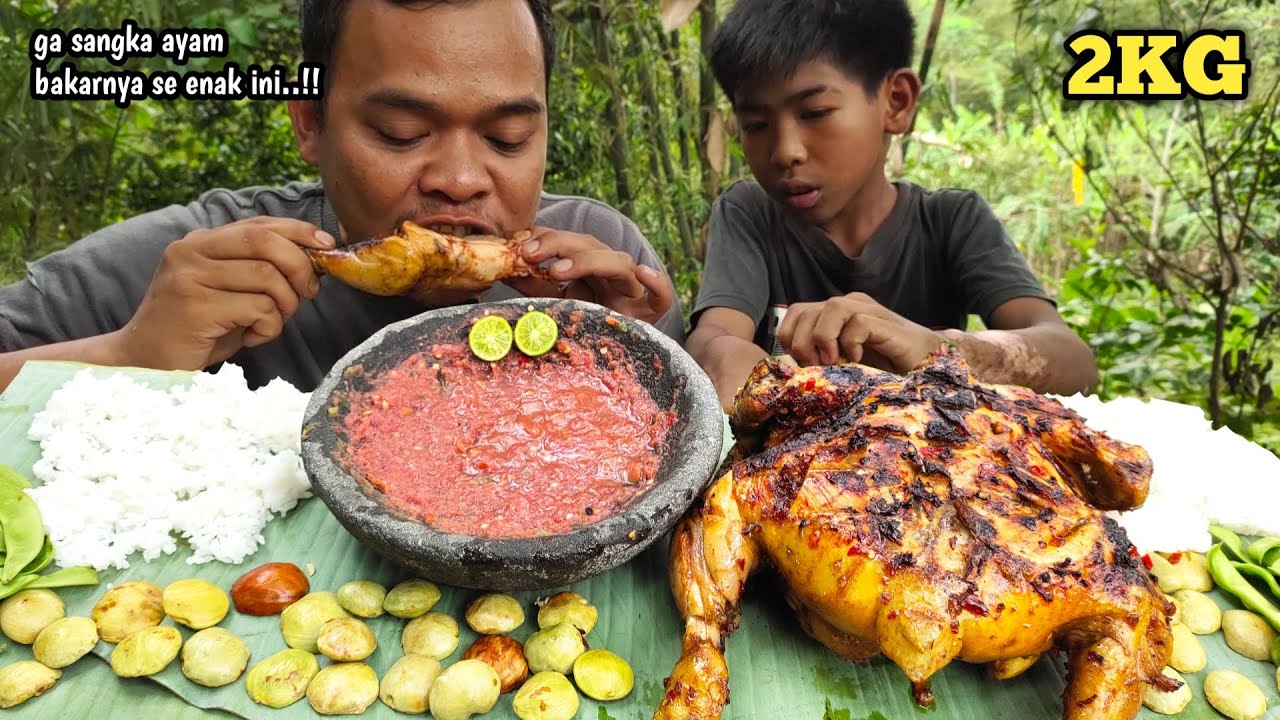 MUKBANG AYAM BAKAR UTUH 2KG + LALAPAN JENGKOL MENTAH + SAMBEL TERASI, SEDAP KABINA BINA