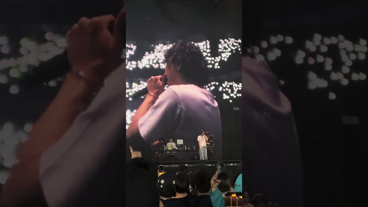 唾奇　Inaho feat.にしな　2025.12.16 at 日本武道館