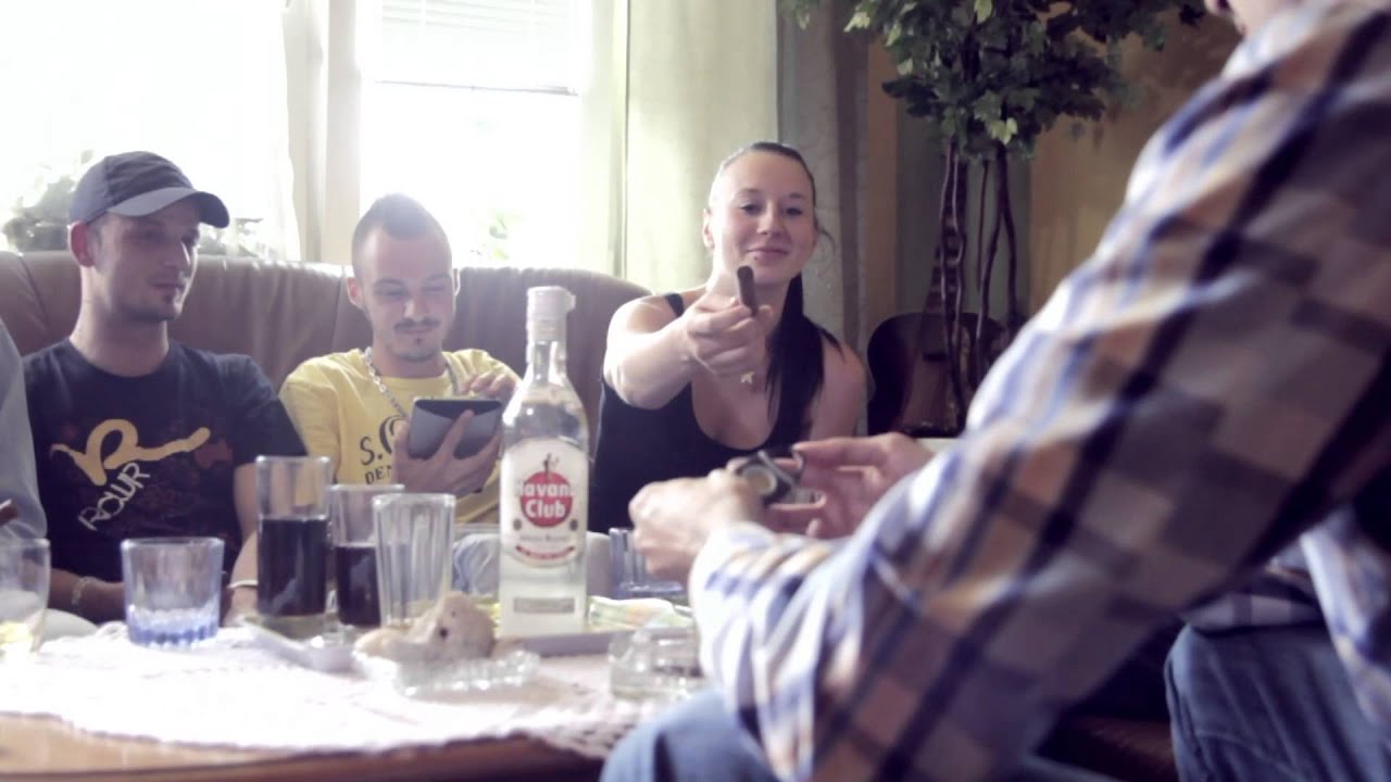 GAMBA ft. Martinéz - Obyčajný chlapec