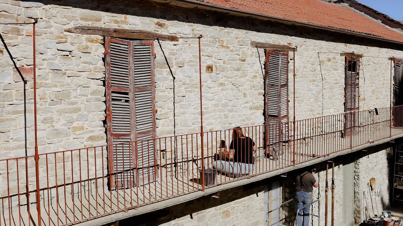 The Sun Returned to the Old Walls #103