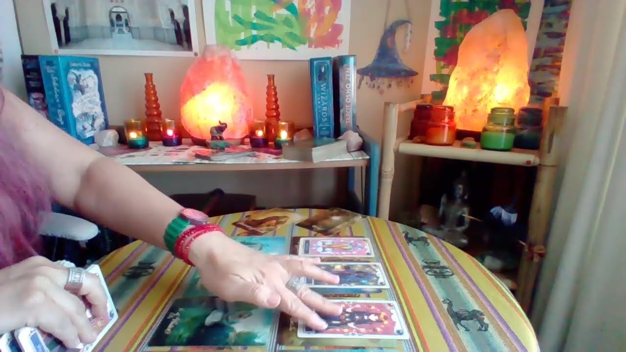 TAURO!! 🔮 Alguien se aventura con una declaración!! Un proyecto se expande más de lo previsto!!