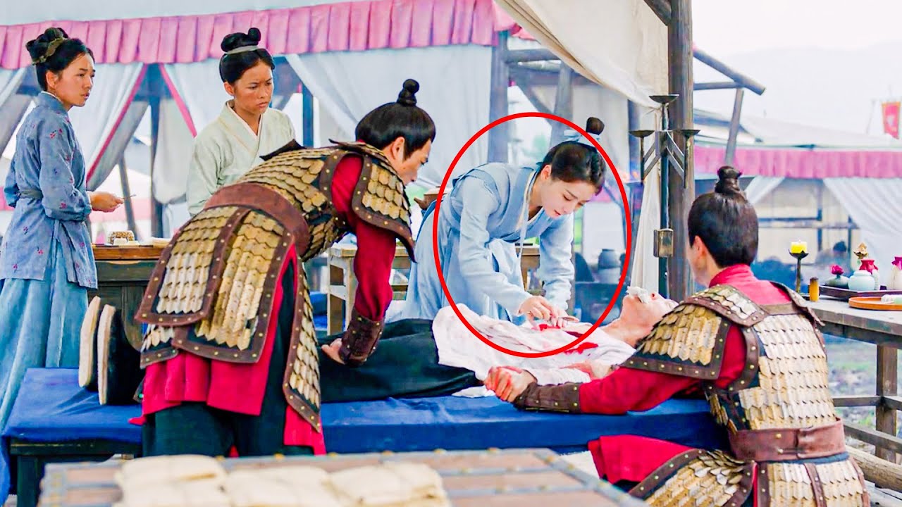 士兵鮮血直流，御醫不敢下手，灰姑娘卻鎮定自若，一刀封血救人，全軍震撼！