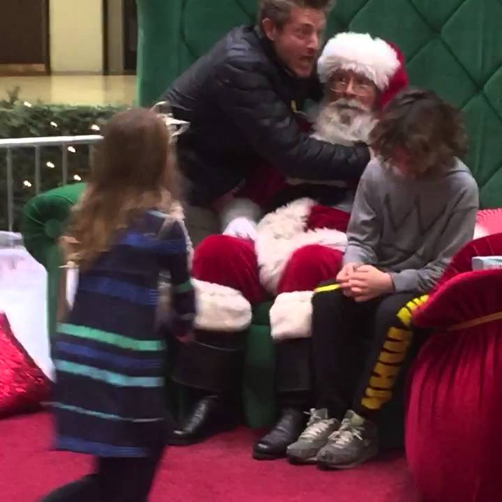 Jason Nash - Santa's Real (Vine)