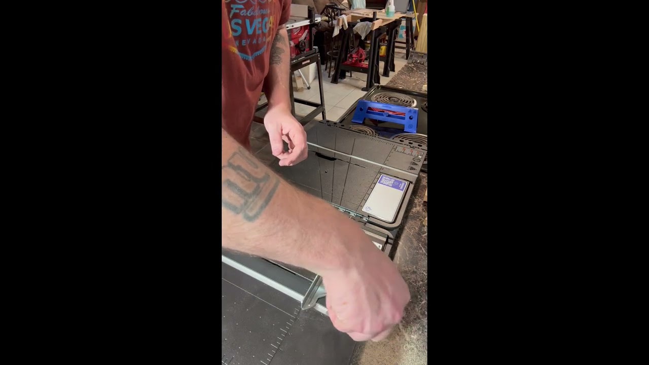 Dremel Blueprint Portable Saw Station #dremeltool #saws #tools #viralvideo #powertools #cool #diy