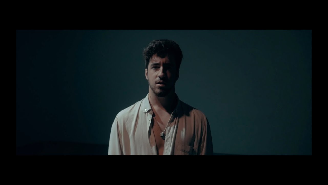Alex Wall - beso ilegal