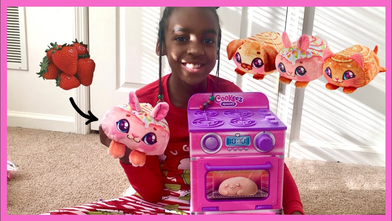 Cookeez Makery Cinnamon Treatz