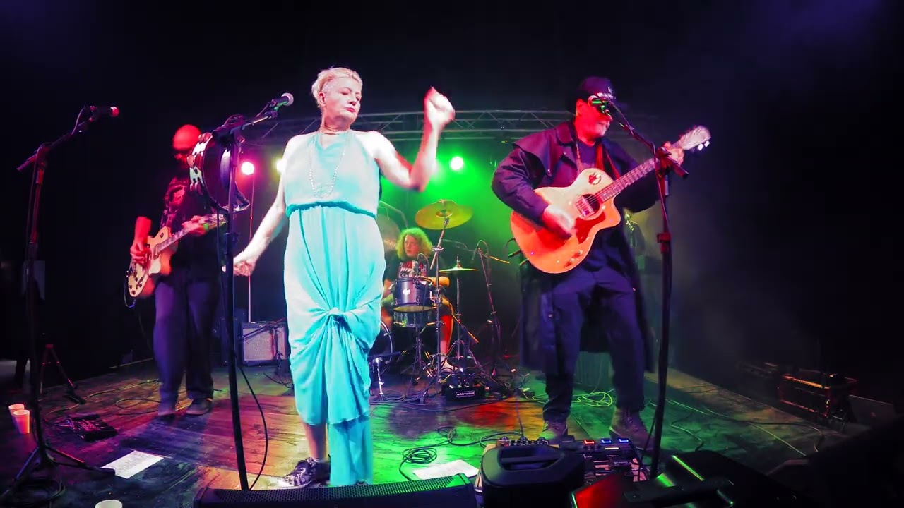 Dreams - The Band From Buzzard Hill New Years Eve 2025 Thunderbird Casino