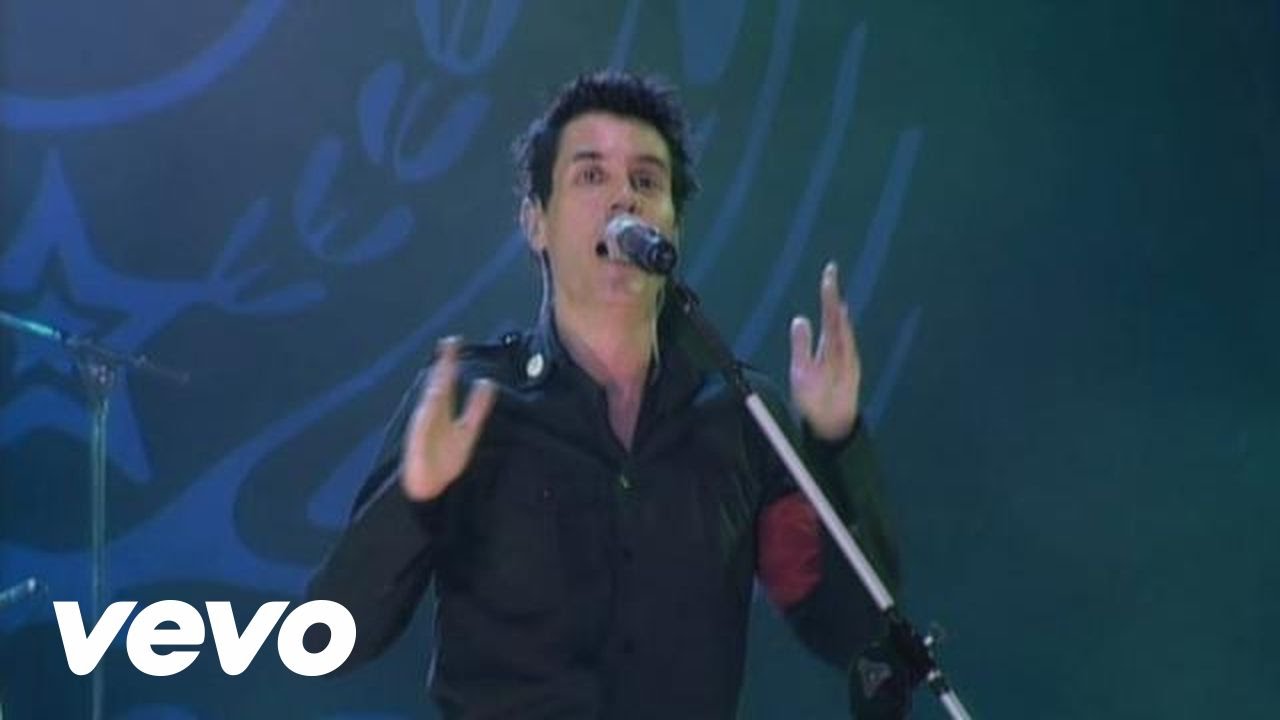 Capital Inicial - Como Devia Estar (Ao Vivo) (Video)