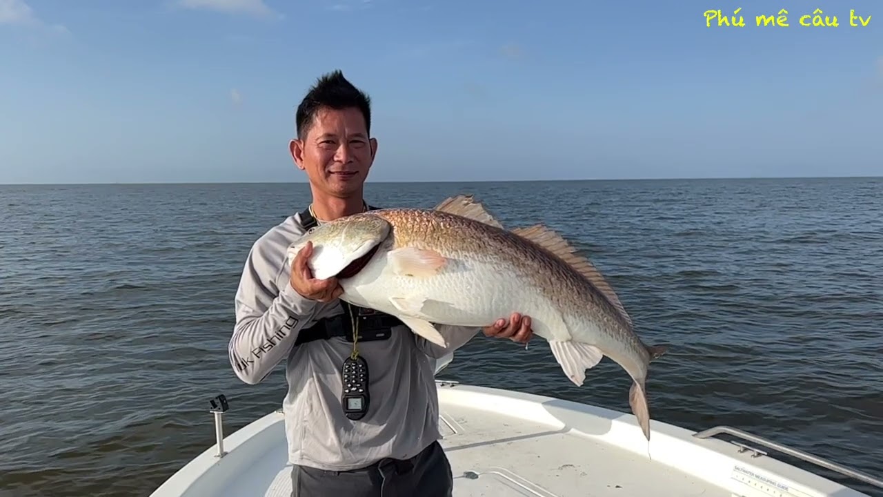2 man Limits speckled trout jigging plastic