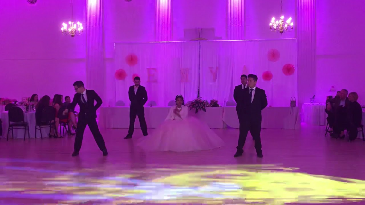 Vals Stereo Love - (Edward Maya) Chambelanes Principes 15