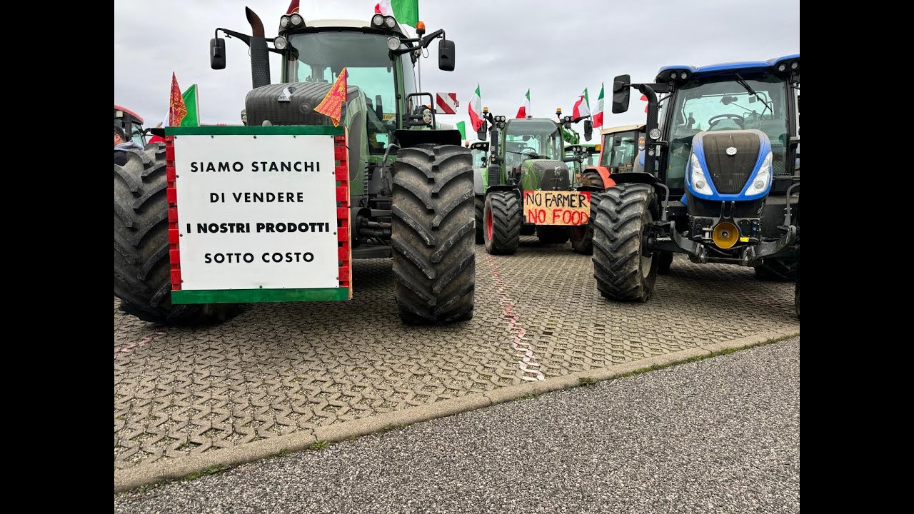 LA PROTESTA  DEGLI AGRICOLTORI