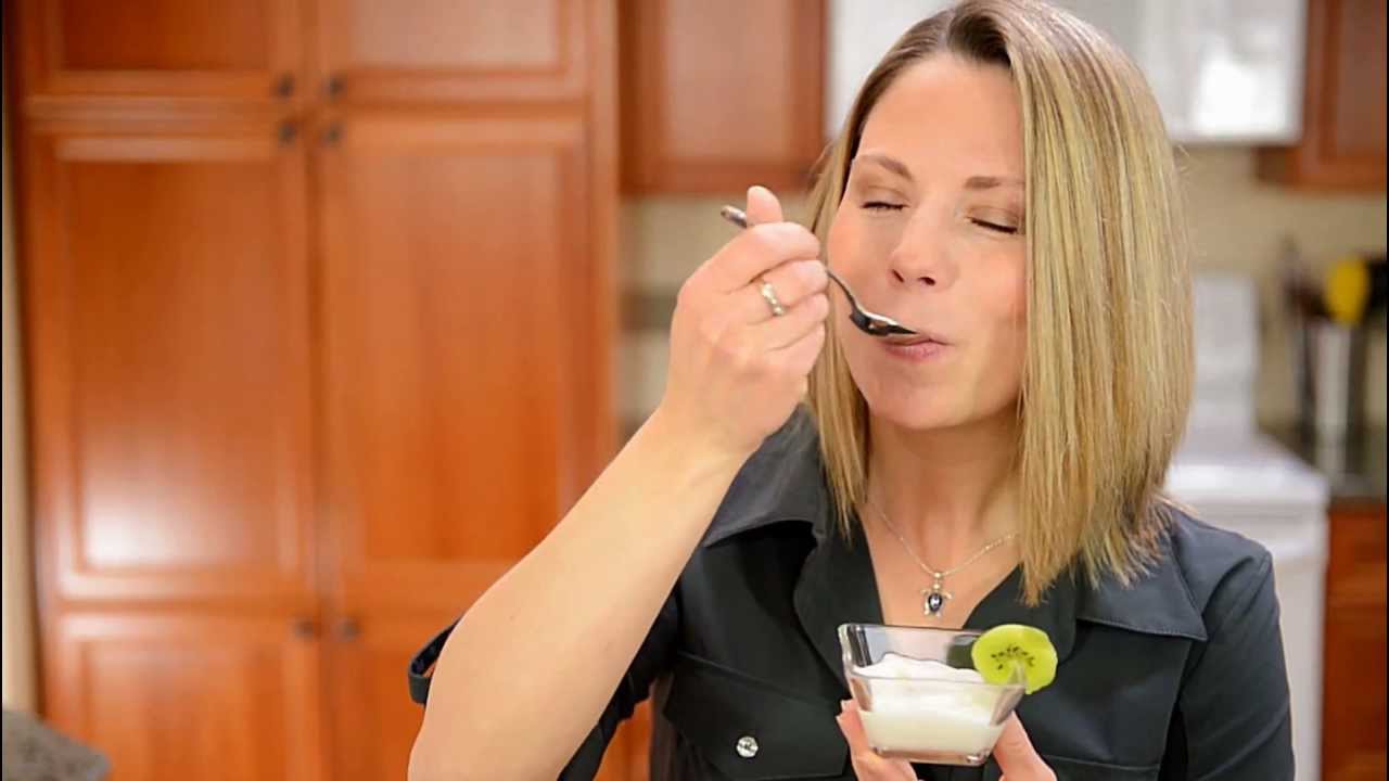 How to Make Raw Coconut Yogurt