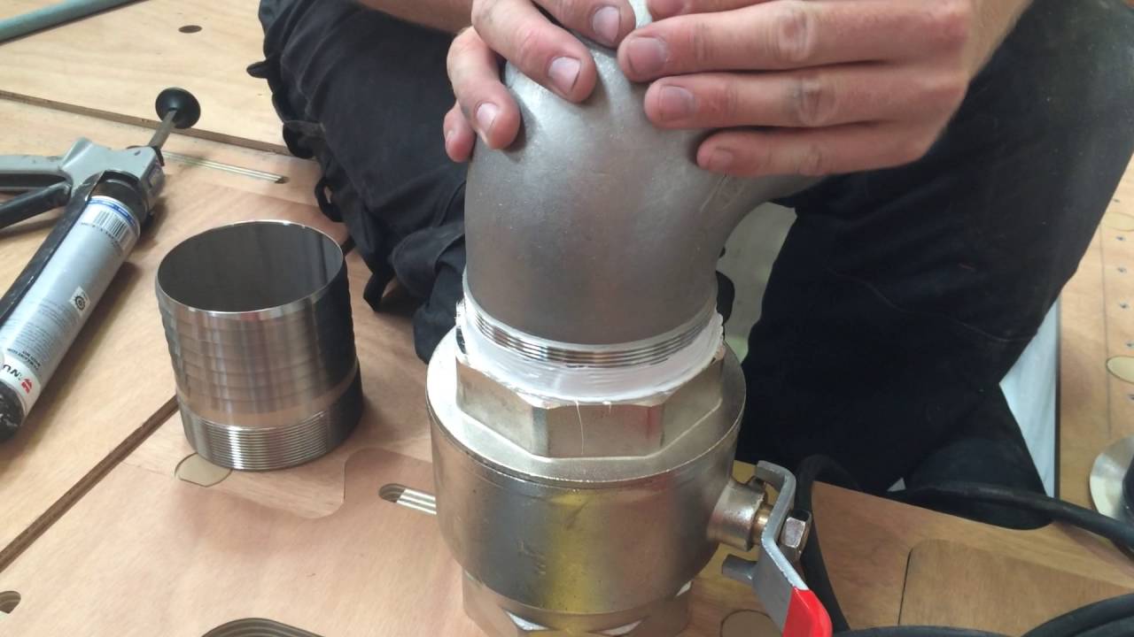 Dufour 460 Jet Thruster Docking system