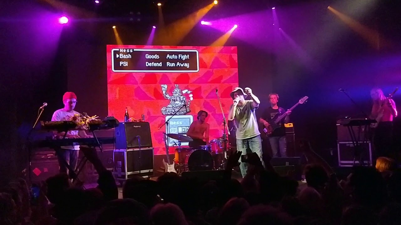 Mac DeMarco - One More Love Song (live at Saint Petersburg 14/10/2018)