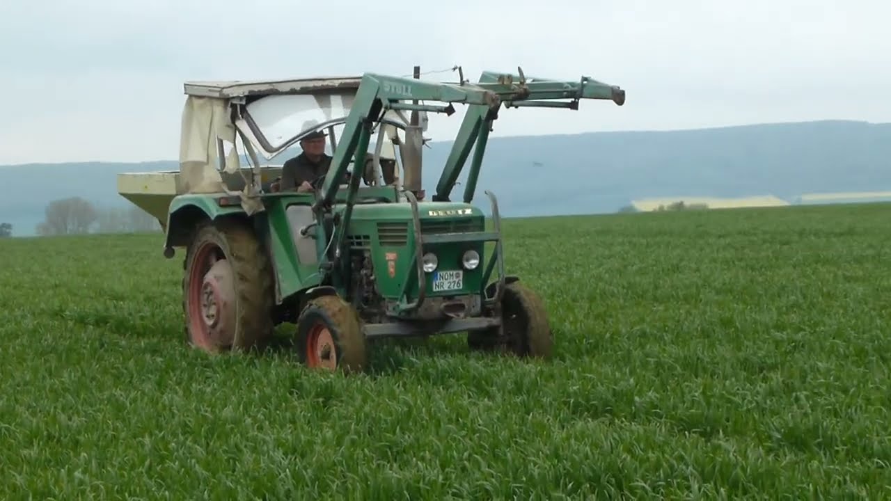 Deutz 5006 mit Holder Spritze und Rauch Düngerstr.
