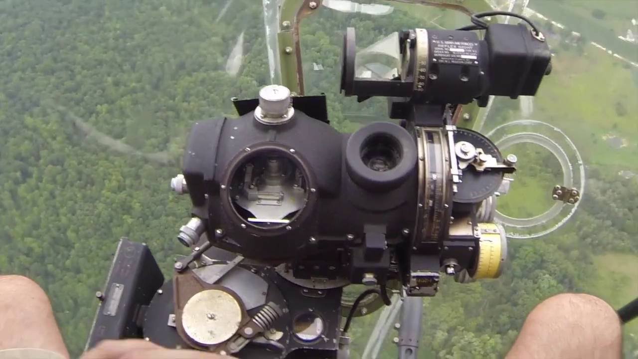 Ride along in a Boeing B-17G 