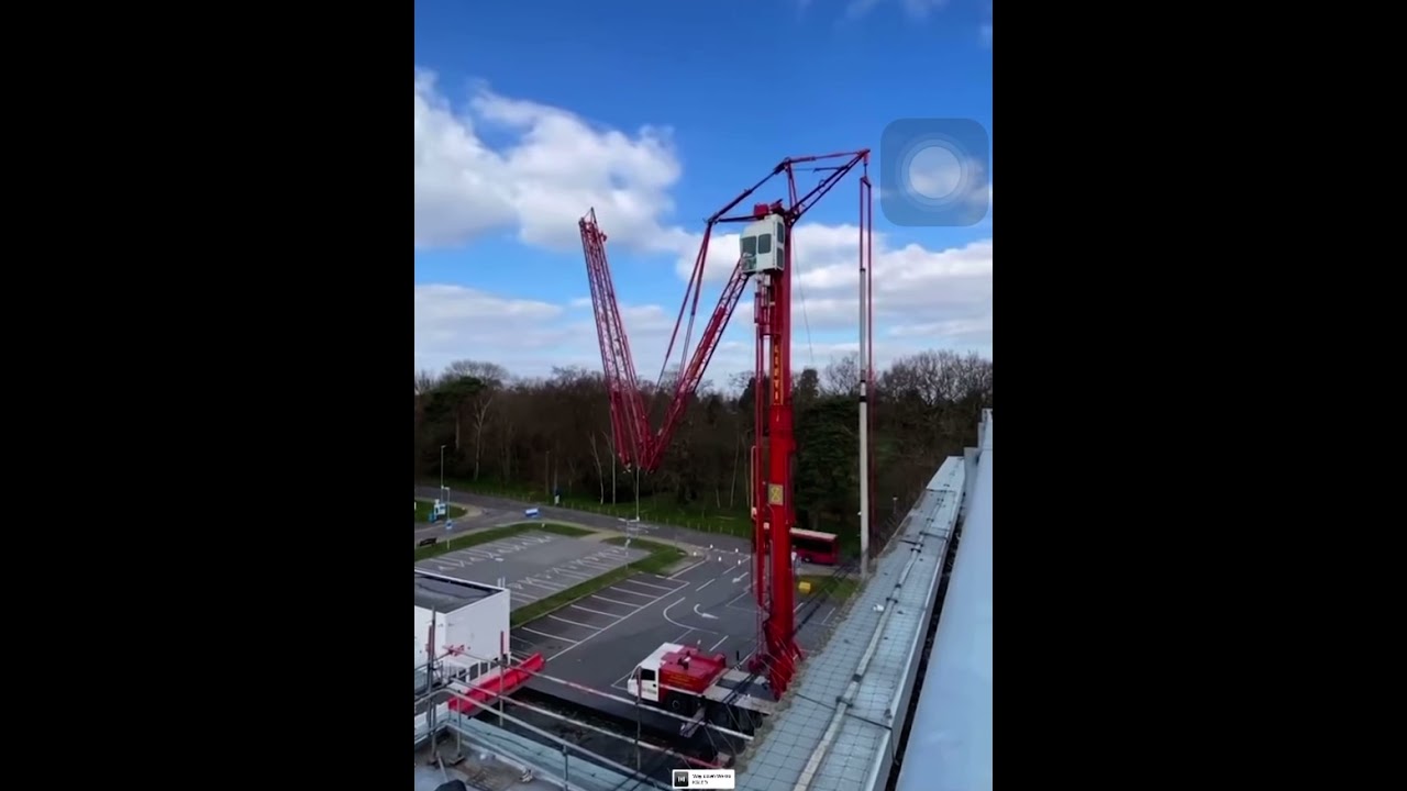 Grua retratil movel