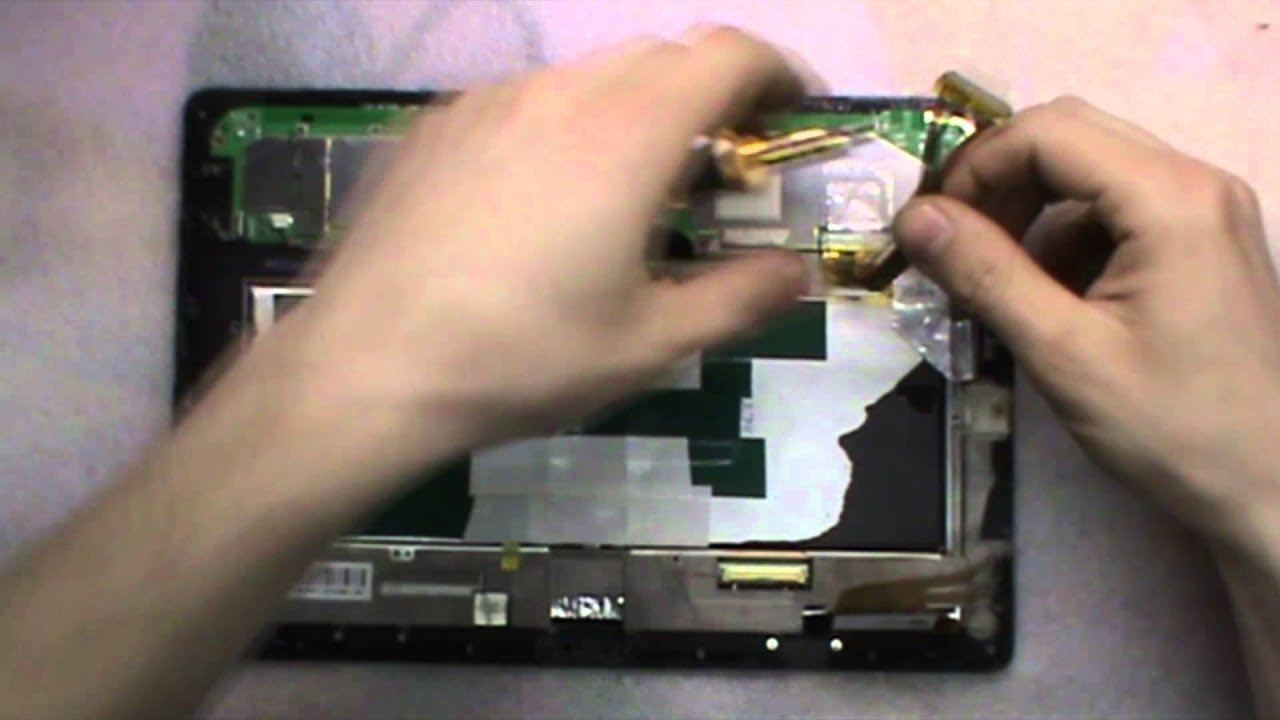 Замена дисплея планшета Asus TF300.