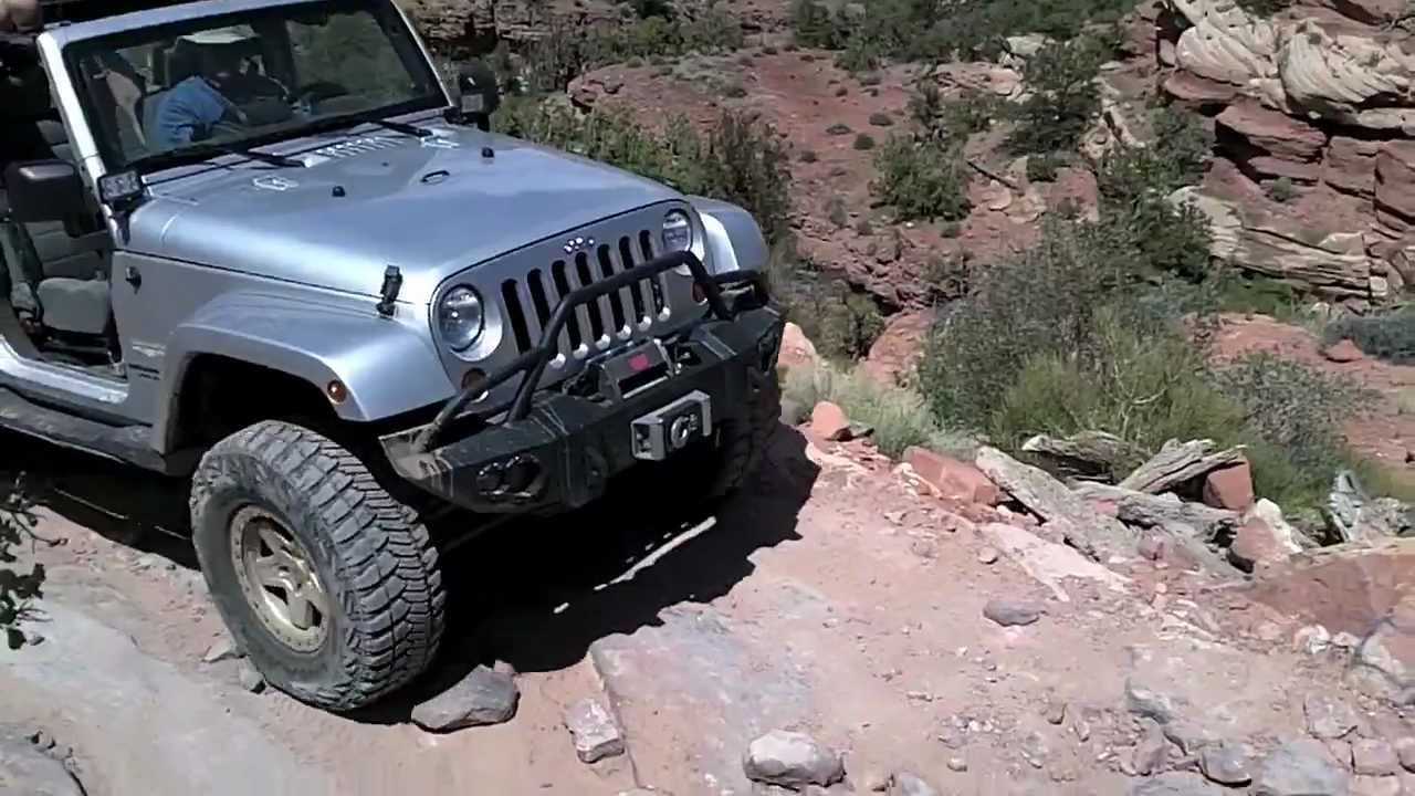 Elephant Hill Jeep Rubicon, Sahara, off road in Canyonlands National Park
