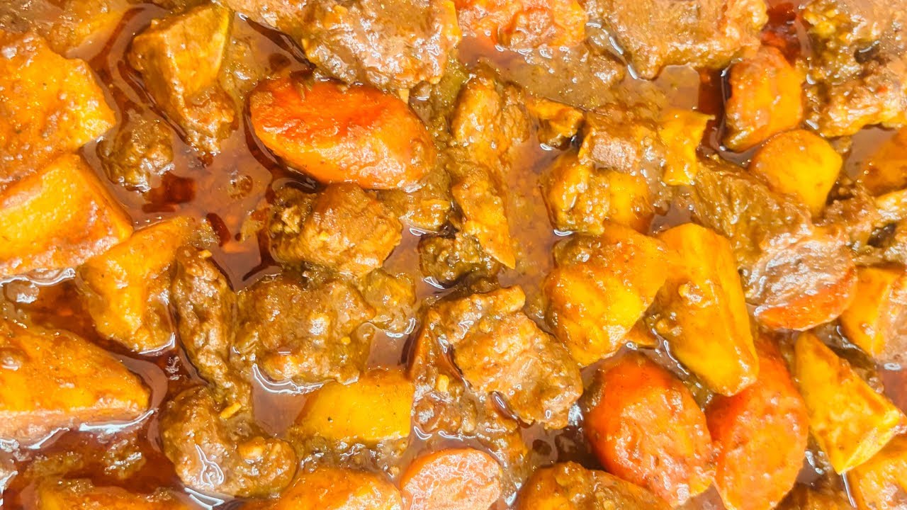 Fall-Off-The-Bone Beef Stew | The Tastiest Comfort Food You’ll Ever Try