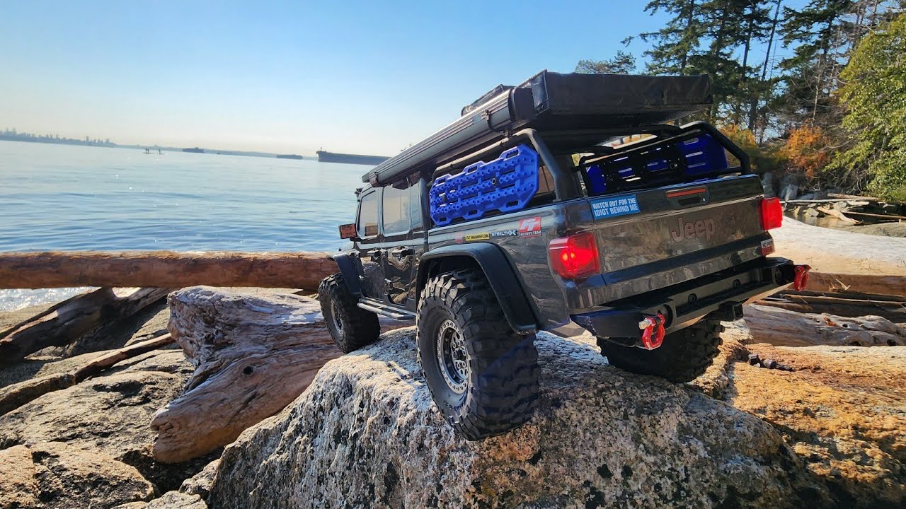 Fully Built Scx10.3 with Currie F9 Portal Vanquish Axles. 2nd Part