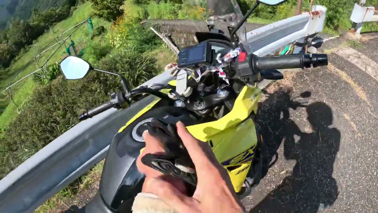 Ｖストローム２５０ＳＸで奈良県十津川村の熊野古道、果無集落に行って来ました。