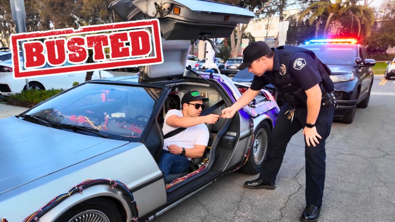 ПОЛИЦИЯ ОСТАНОВИЛА НАСТОЯЩУЮ Машину Времени DeLorean — Вы не поверите почему!