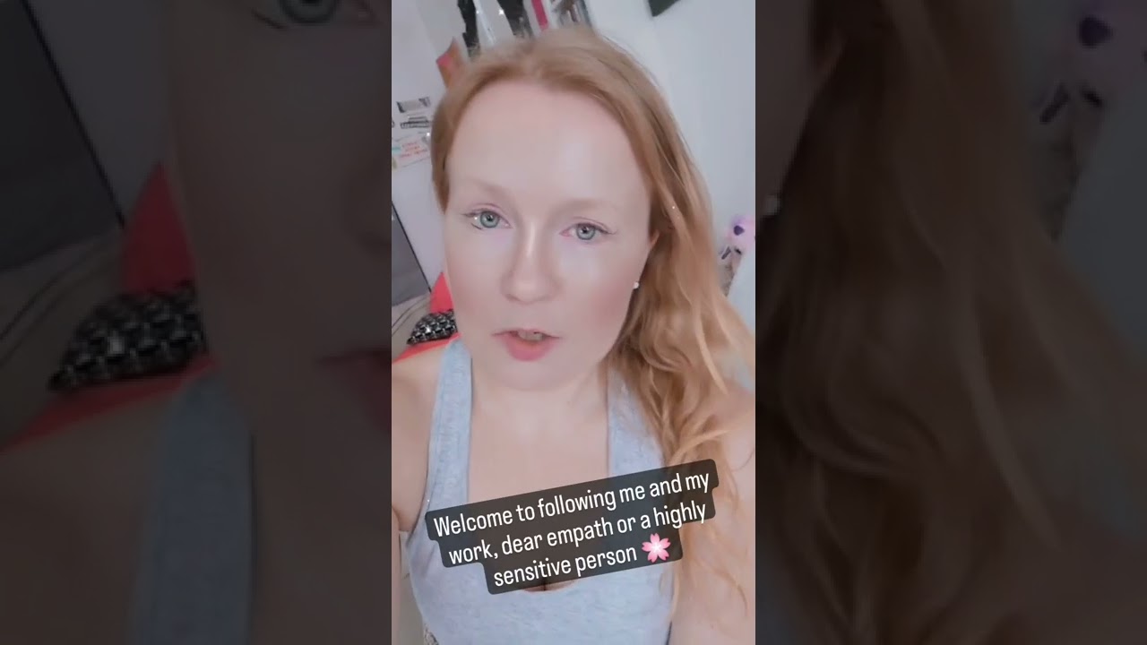 I am an empath and HSP coach and therapist 🌸