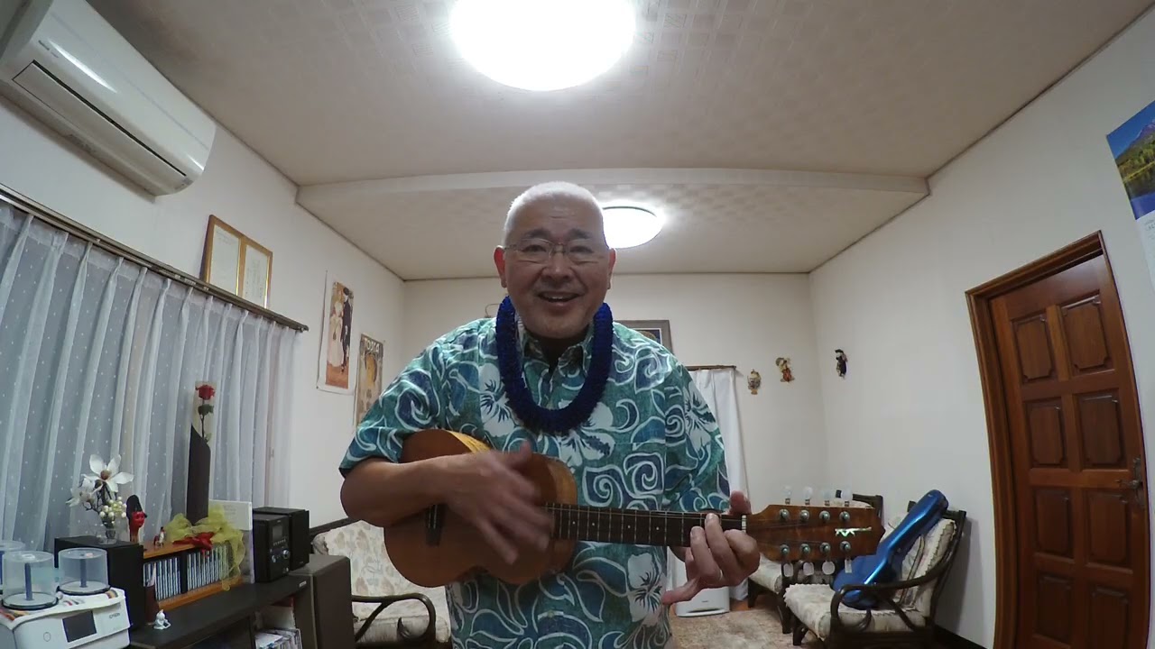 ウクレレでハワイアン　PuaOlena　HF38