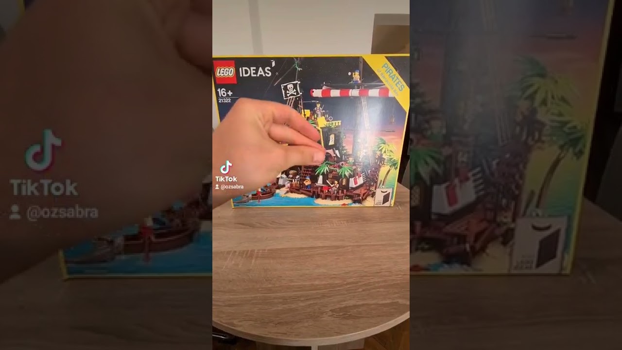 Fast building Lego Ideas 21322 PIRATES of Barracuda Bay