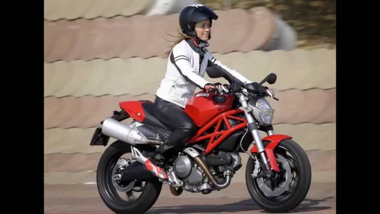 2015 Ducati Monster 696 Review