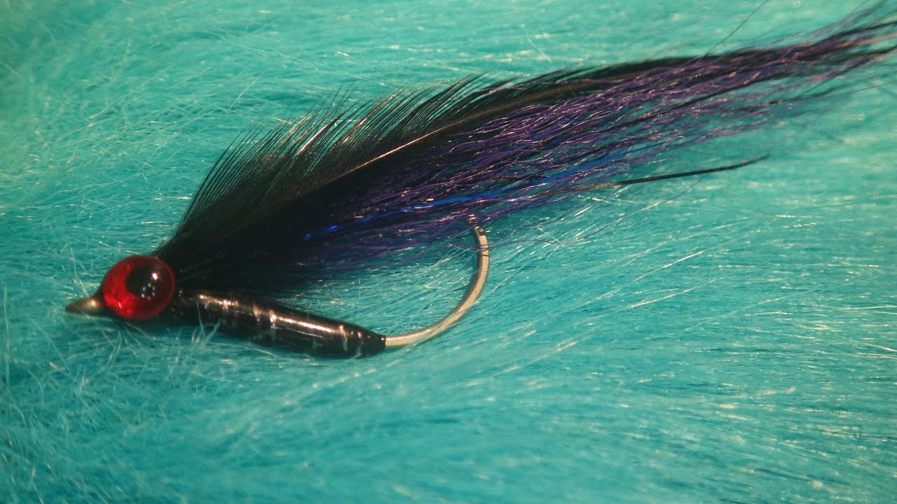 Tying a Bendback Baitfish