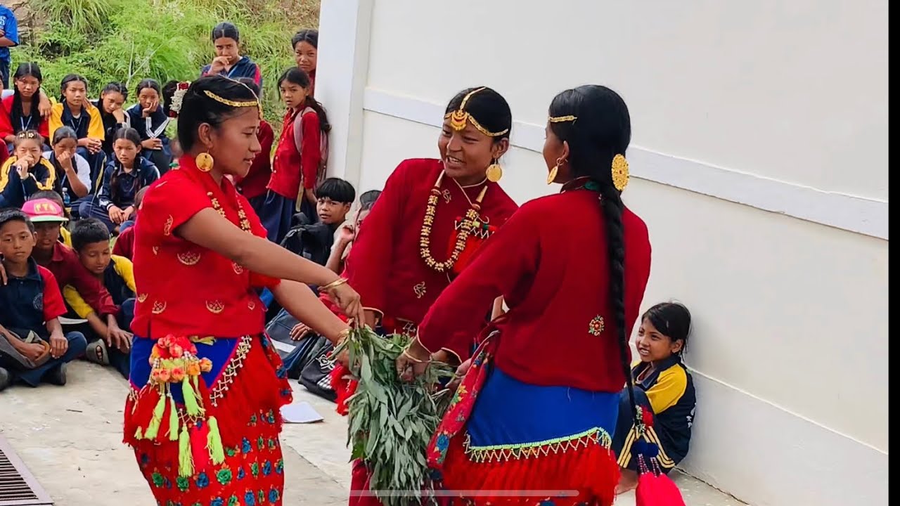 Ubhauli Sakela Dance(Nepali: साकेला नाच)|Nepali Traditional Dance By MaVi Sumnam Suntale,Phikkal