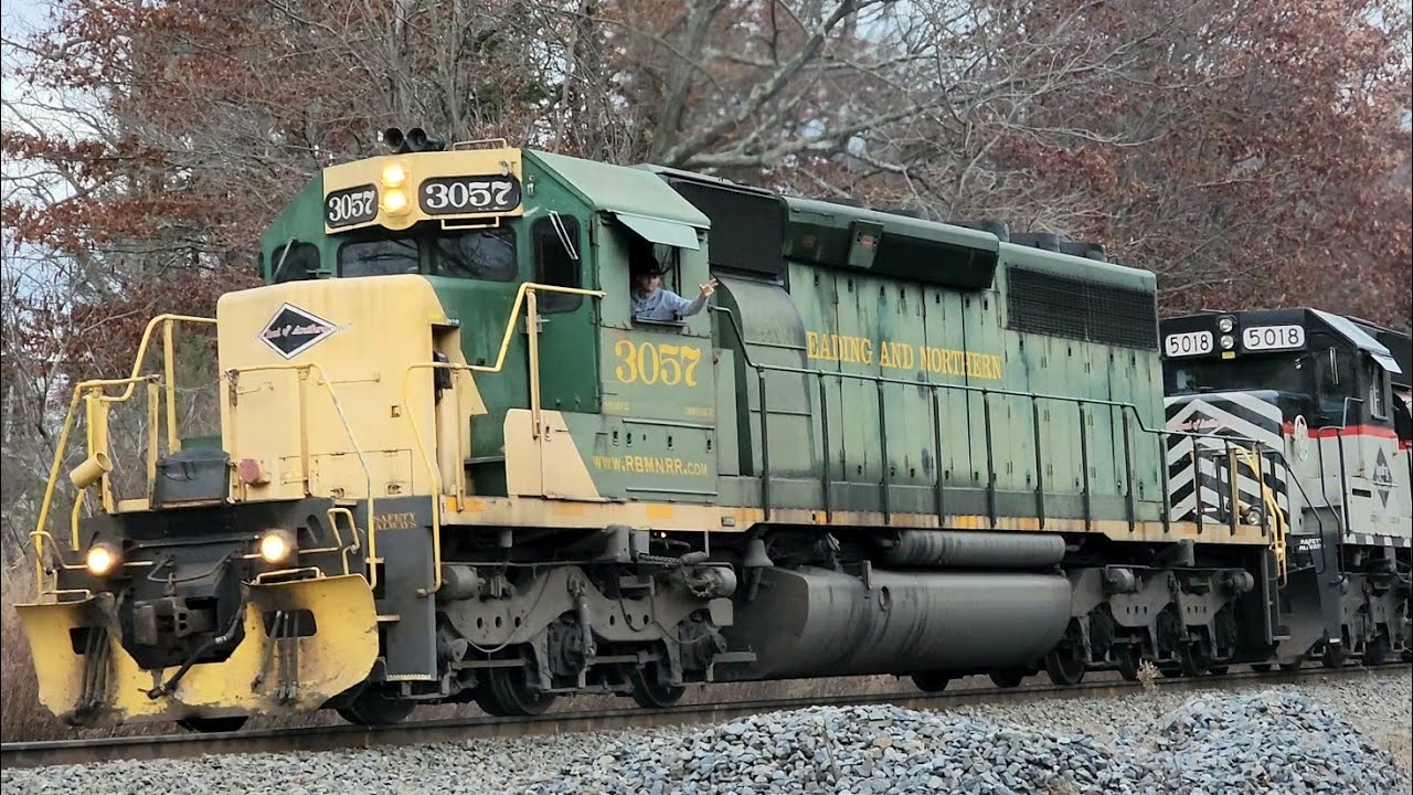 North Reading Fast Freight, 5 Engines 71 cars, Reading & Northern. Reynolds to Lehigh Gorge