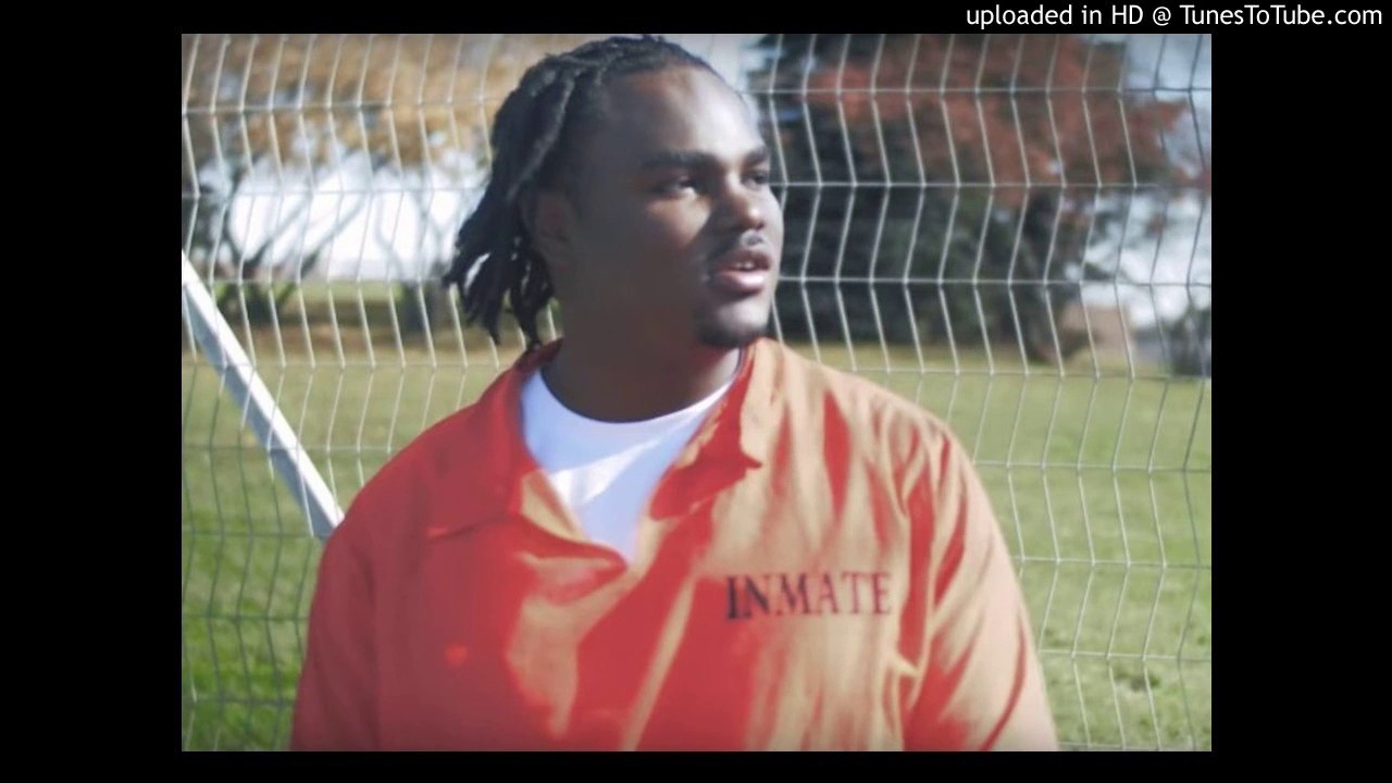Tee Grizzley FIRST TIME OUT OF THE CLOSET