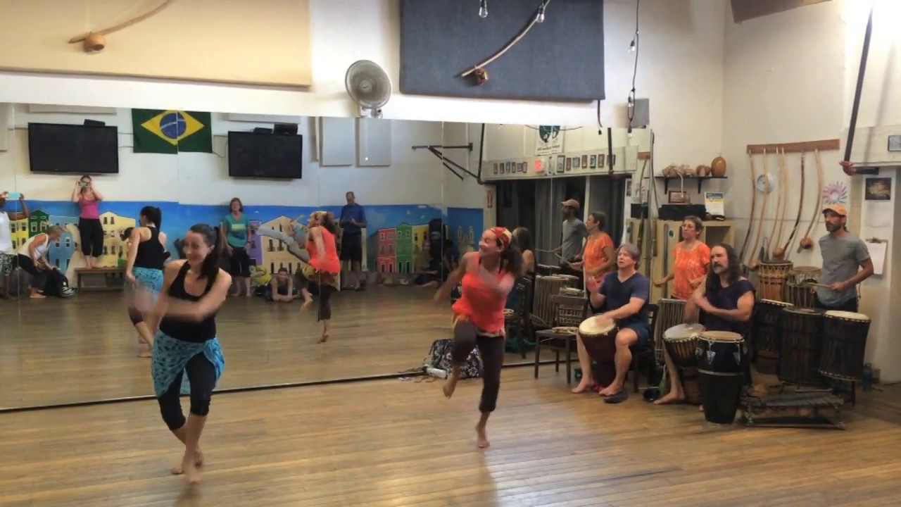 Leida Tolentino's West African Dance Class: GUINÉE FARE w/ Lisa Beck