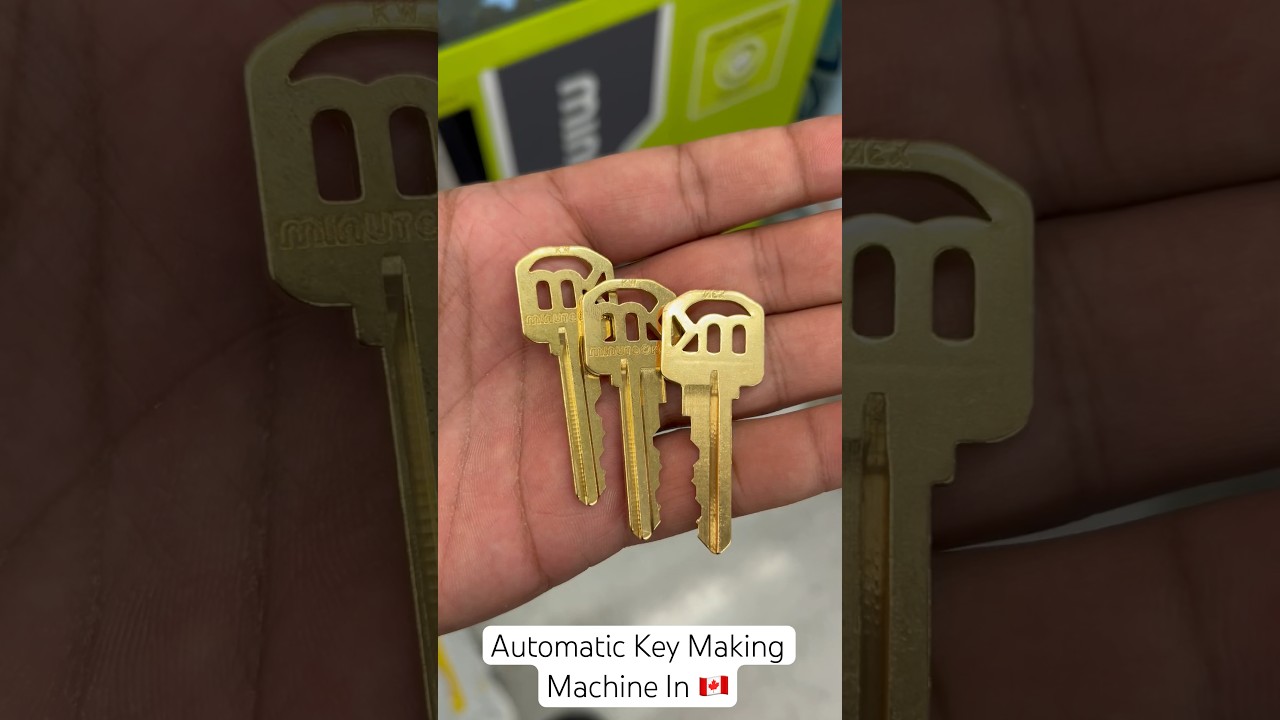 Automatic Key Making Machine In Canada 🇨🇦 #canada #walmart #dollarama   #students