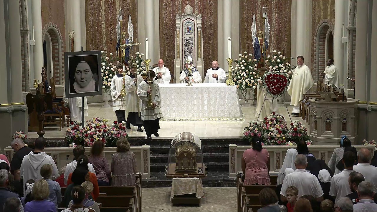 SOLEMN MASS & BLESSING OF ROSES - VENERATION OF THE RELICS OF ST. THERESE 11/06/2025
