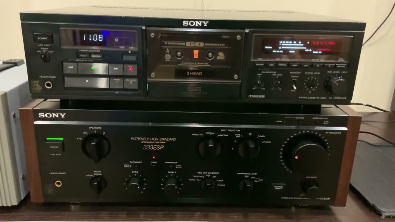 Sony tc k555esX vs Sony ta f333esR
