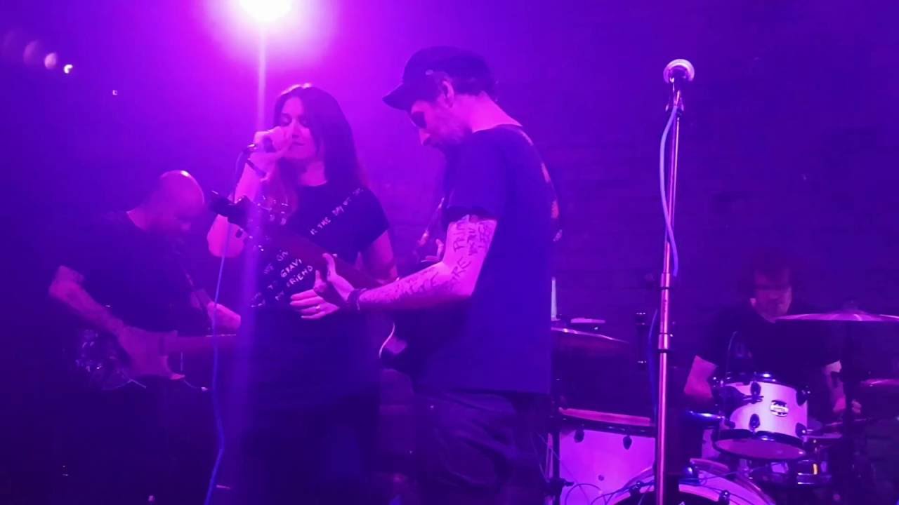 Trupa FiRMA & Mazdrunka - Nimeni (intro Maria Tănase) live in Control 01.10.2016