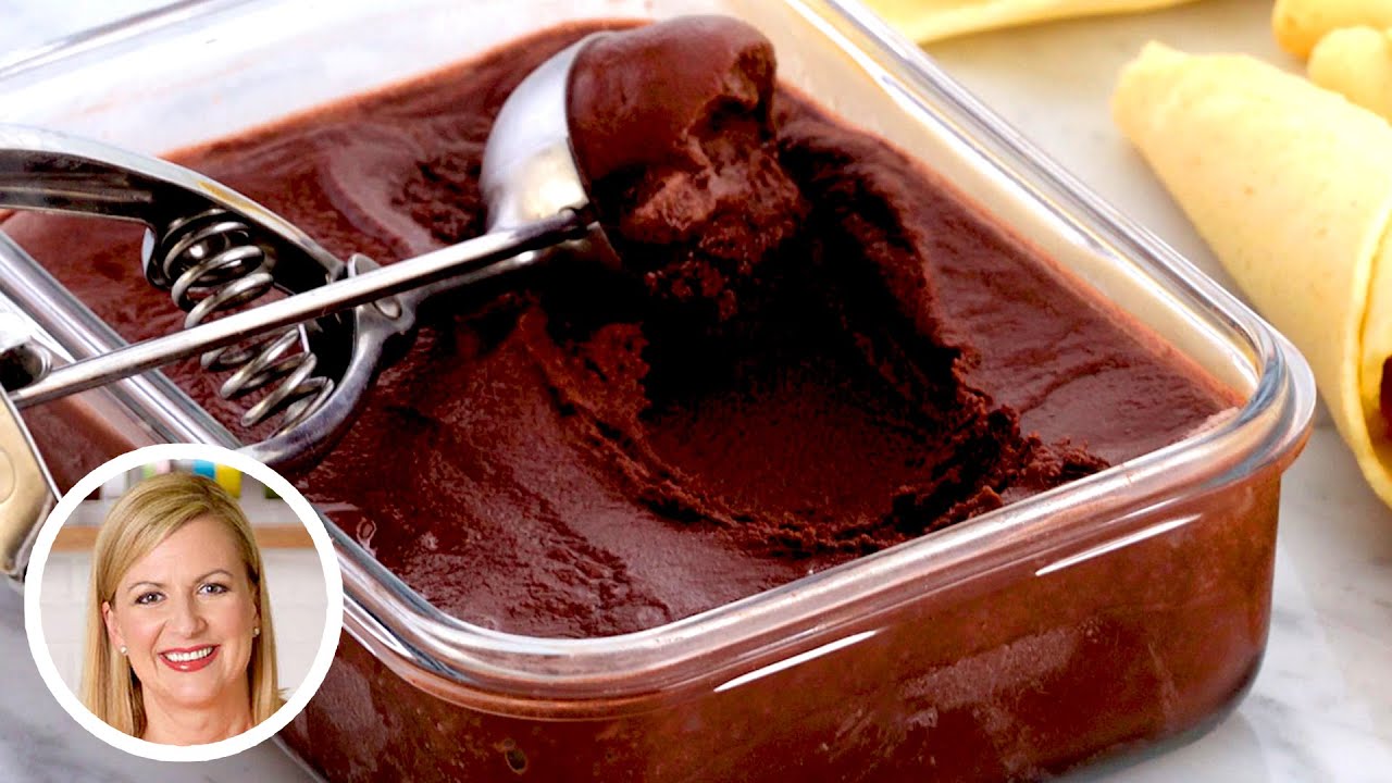 Professional Baker Teaches You How To Make GELATO!