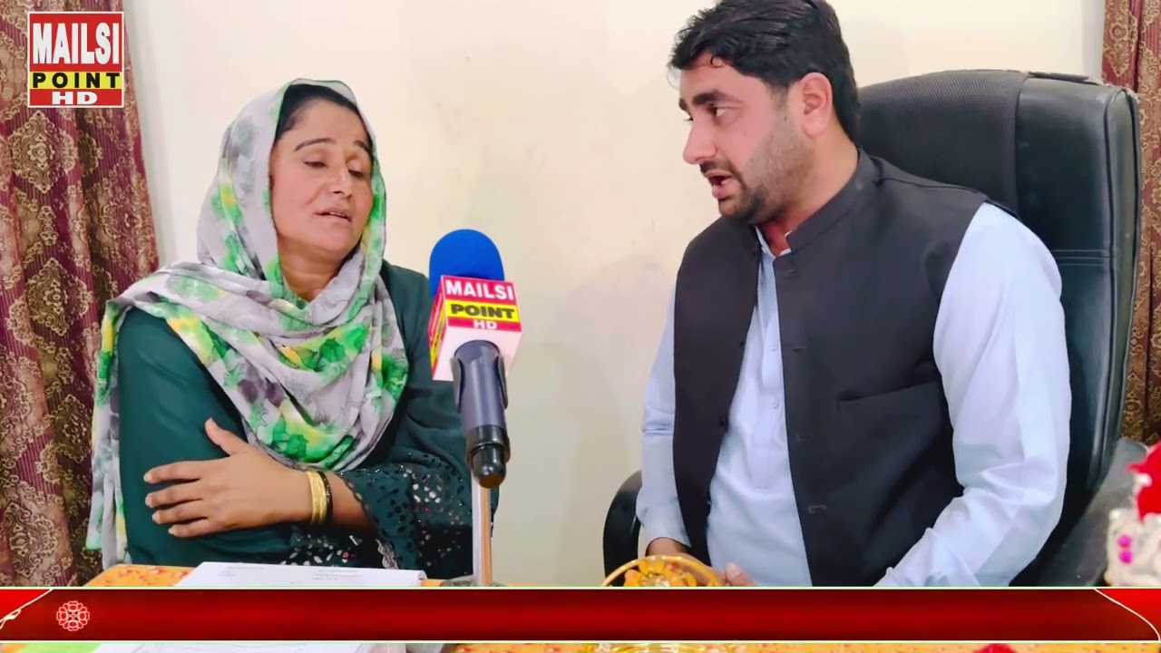 کراچی کی مشہور ٹک ٹاکر (شیم) میلسی پوائنٹ کو انٹرویو دیتے ہوئے