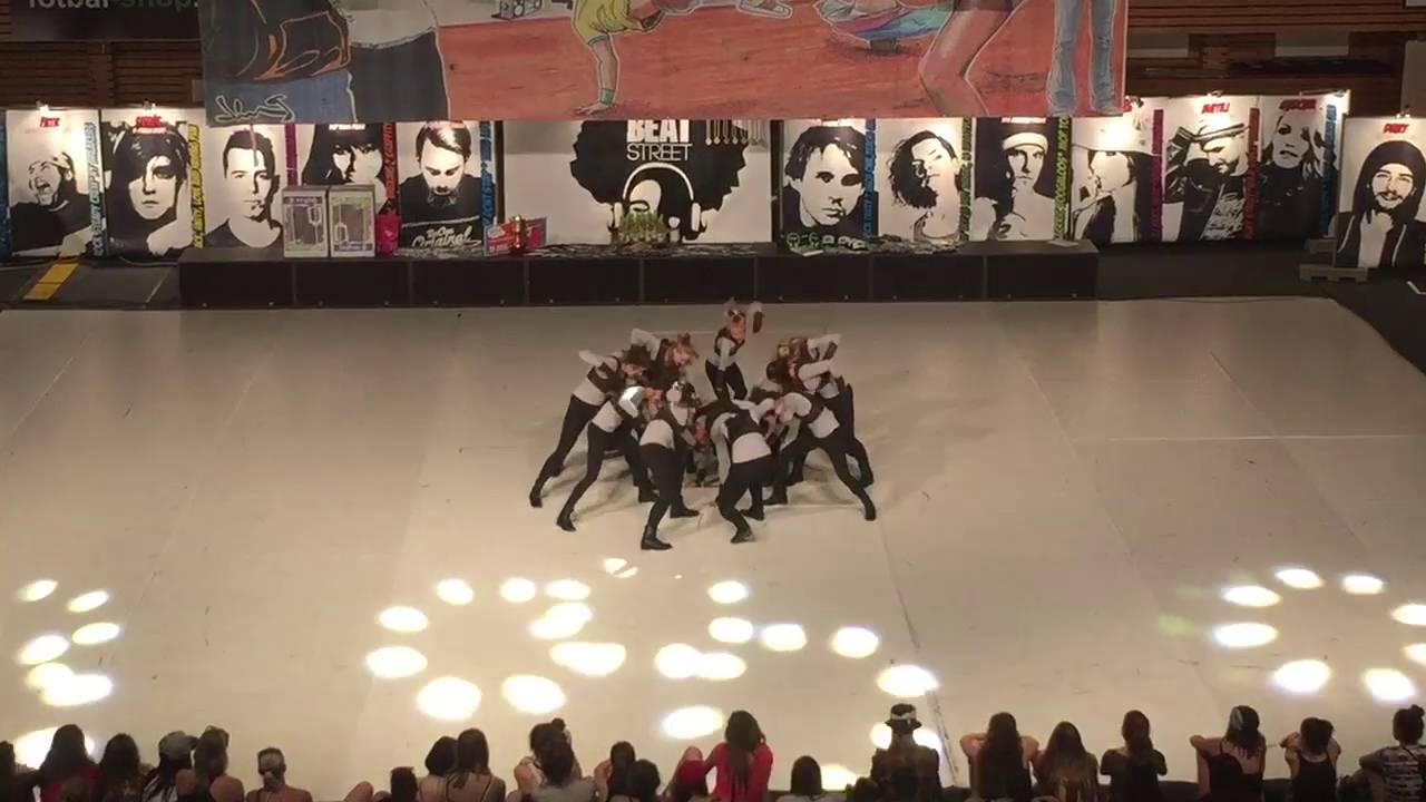 RHYTHM ELITTE CREW - the RESURRECTION - MČR Beat Street 2015 - Street Dance Formation