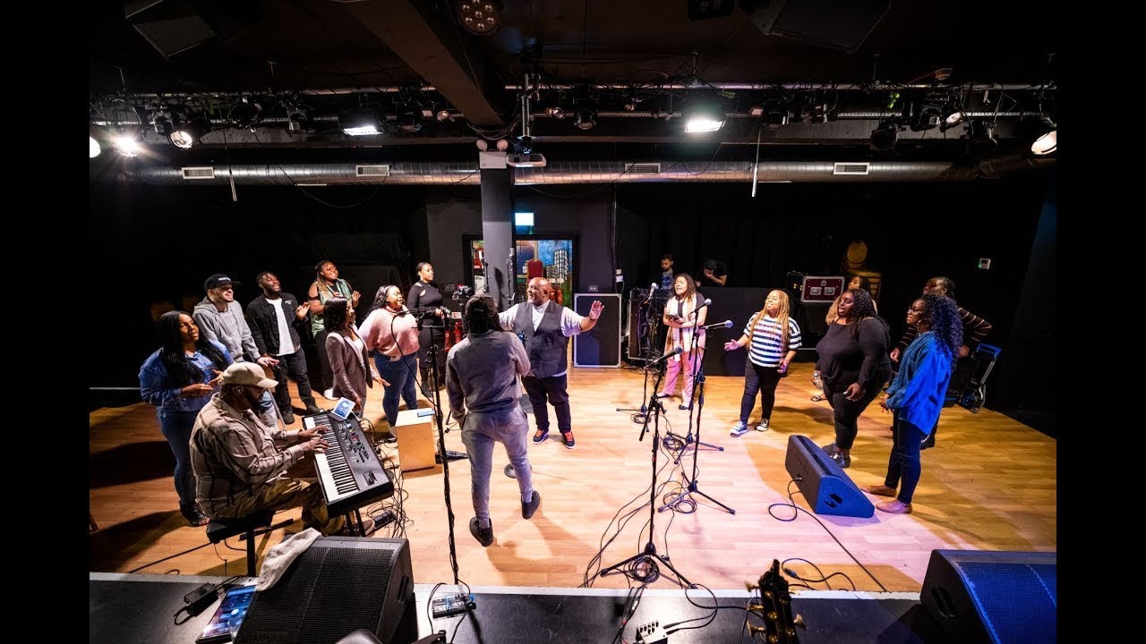 FOREIGN PRAISE | POUR IT OUT - NEVER LOST cover | THE FRONT ROOM | IMMERSED | #pureworship