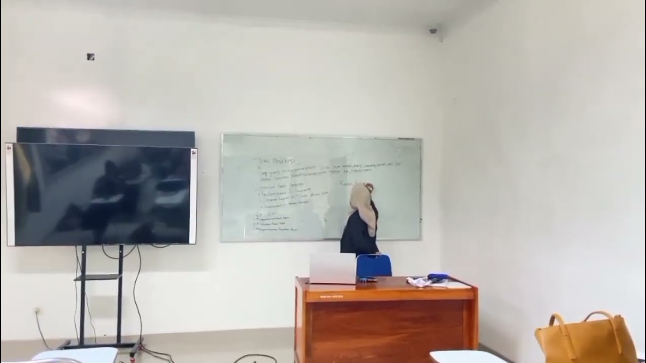 UAS MIKROTHECING Mata kuliah Pengembangan mikro PUJI PUSPITA SARI 6C