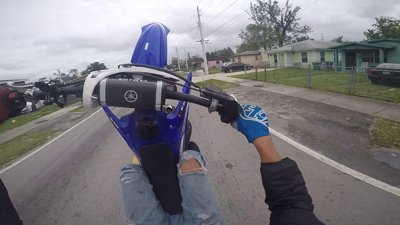 yz250 2 stroke wheelies