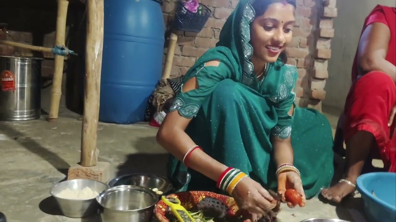 Raat Ko Bhatti Chokha Party 🔥 | Desi Style Baati Chokha Masti | Village Night Food Party 😍