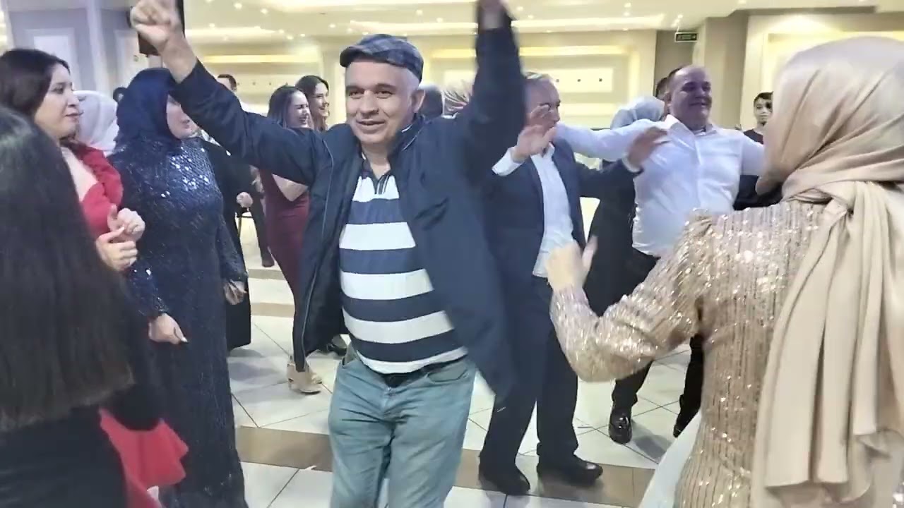 SALİH TOKAÇ OĞLU ALİ TOKAÇ'IN DÜĞÜNÜ VİDEO.7