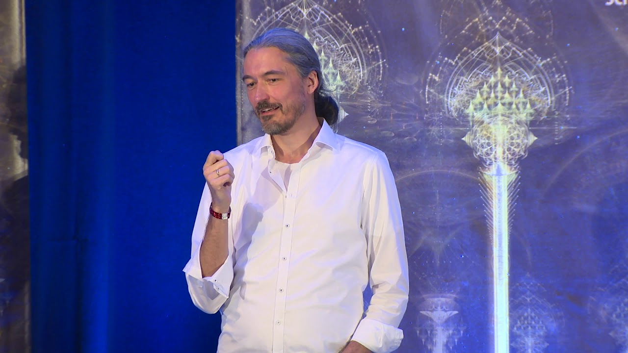 Illuminating Our Interconnectedness: Thomas Hübl