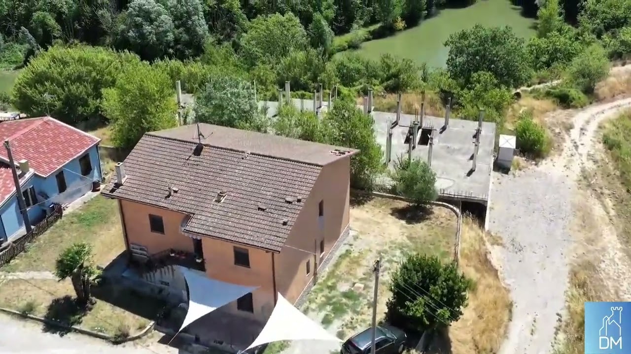 VILLA IN VENDITA NELLE MARCHE